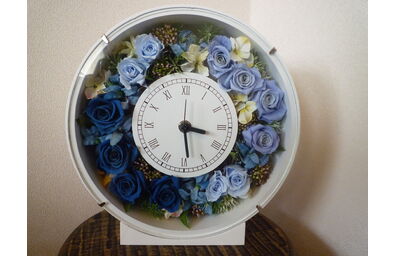 青い花時計