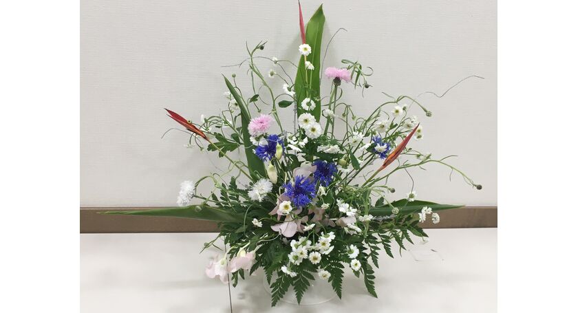 津田沼生花1月